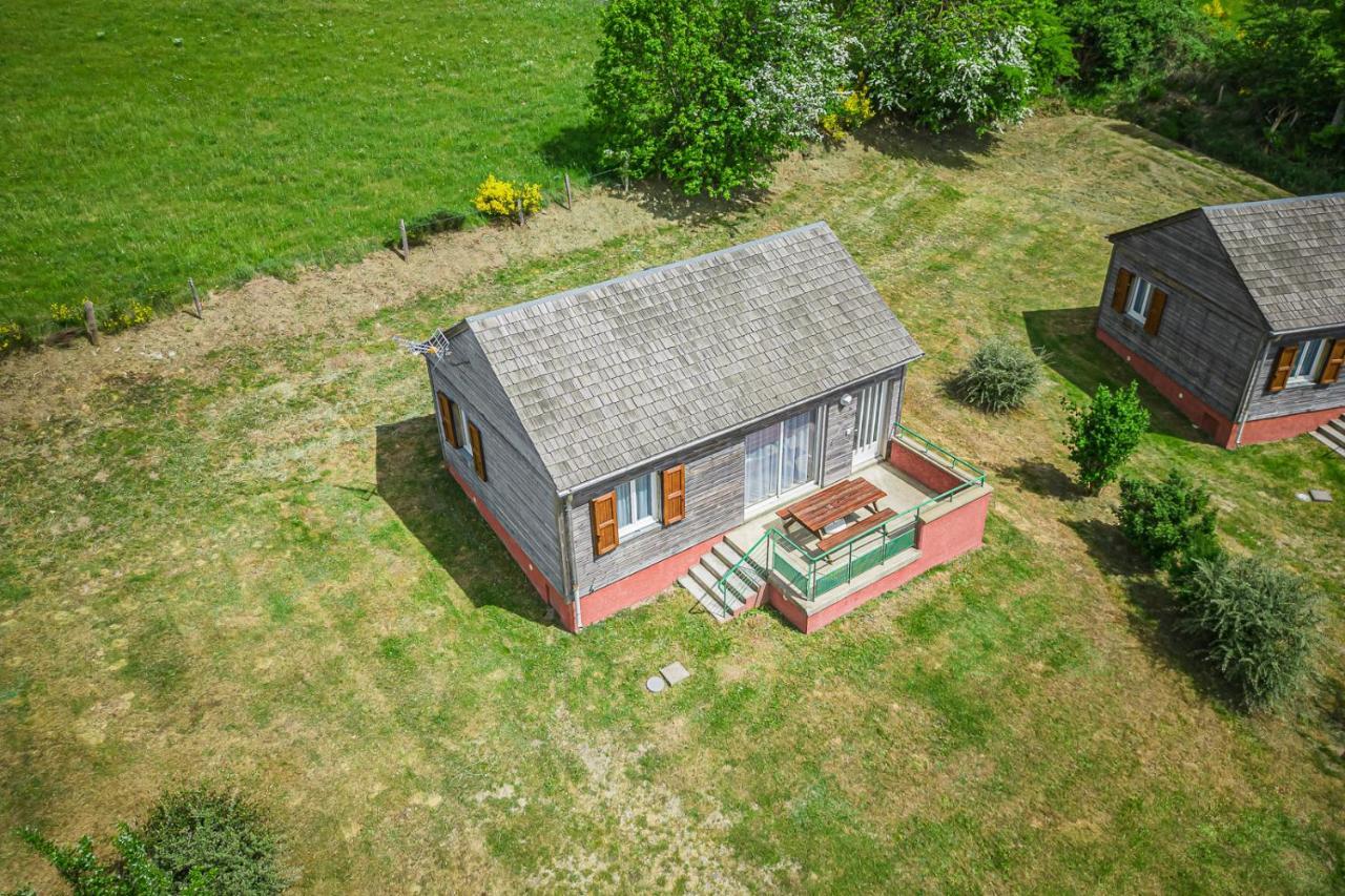 Les Chalets De La Vallee Du Bes Albaret-le-Comtal Zewnętrze zdjęcie